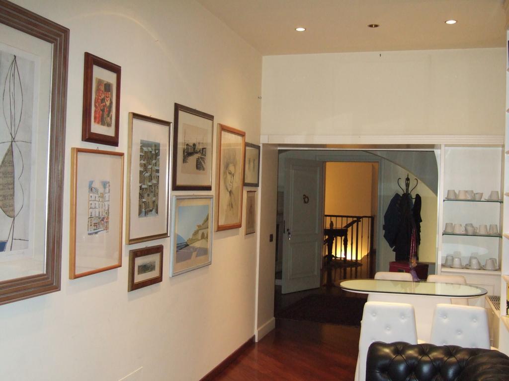 Loft Piazza Universita Κατάνια Δωμάτιο φωτογραφία